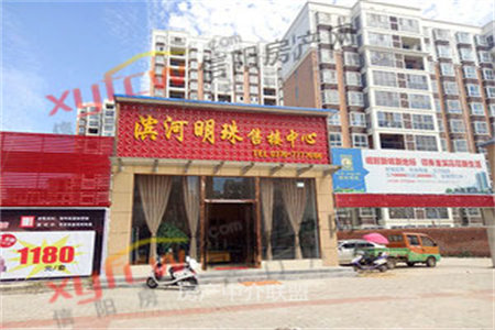 明湖中学附近贵和花园证满两年送车库